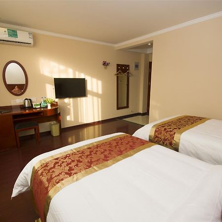 Greentree Inn Jiangsu Yancheng Dongtai Honglan Road Pedestrian Street Express Hotel Kültér fotó