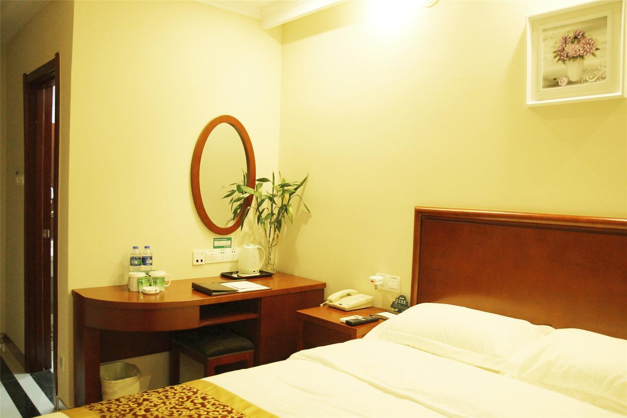 Greentree Inn Jiangsu Yancheng Dongtai Honglan Road Pedestrian Street Express Hotel Kültér fotó
